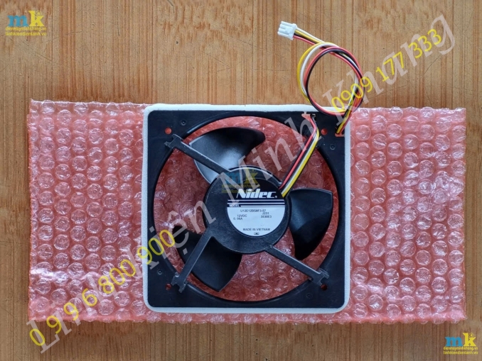 ( SP1832 ) Quạt Dàn Nóng Tủ Lạnh Hitachi 12,5Cm 4 Dây .